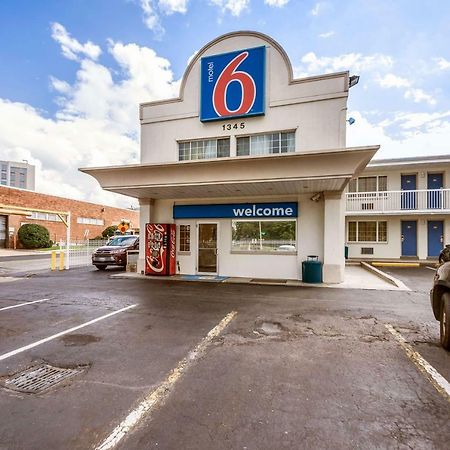 Motel 6-Washington, Dc - Convention Center Dış mekan fotoğraf